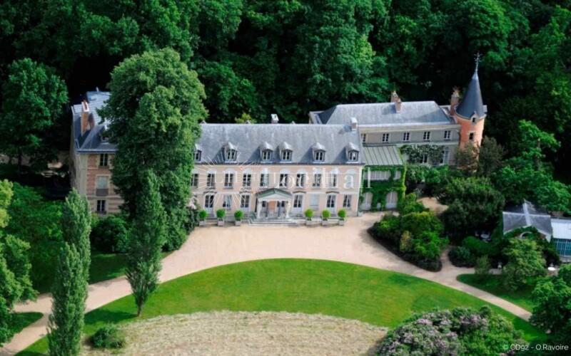 Privatization of the Maison de Chateaubriand